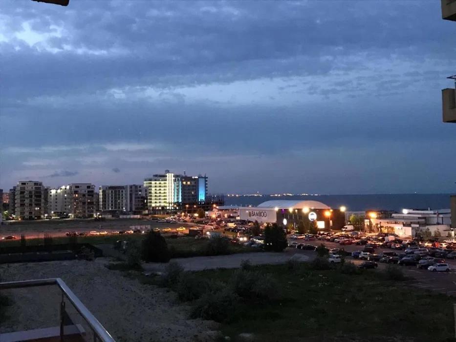 Ferienwohnung Monalissa Summerland Mamaia Exterior foto